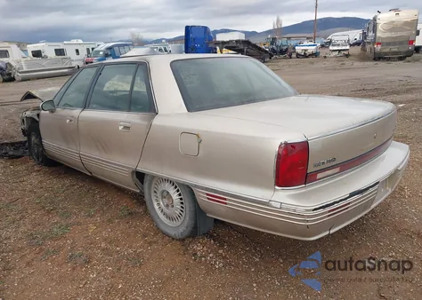 1995 Oldsmobile 98 Regency Elite z USA, uszkodzony, nr VIN 1G3CX52K5S4310127